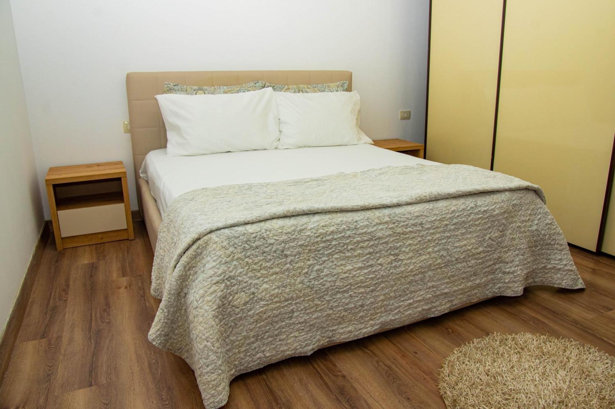 Lucas Central Relaxing House Tiranë Eksteriør bilde