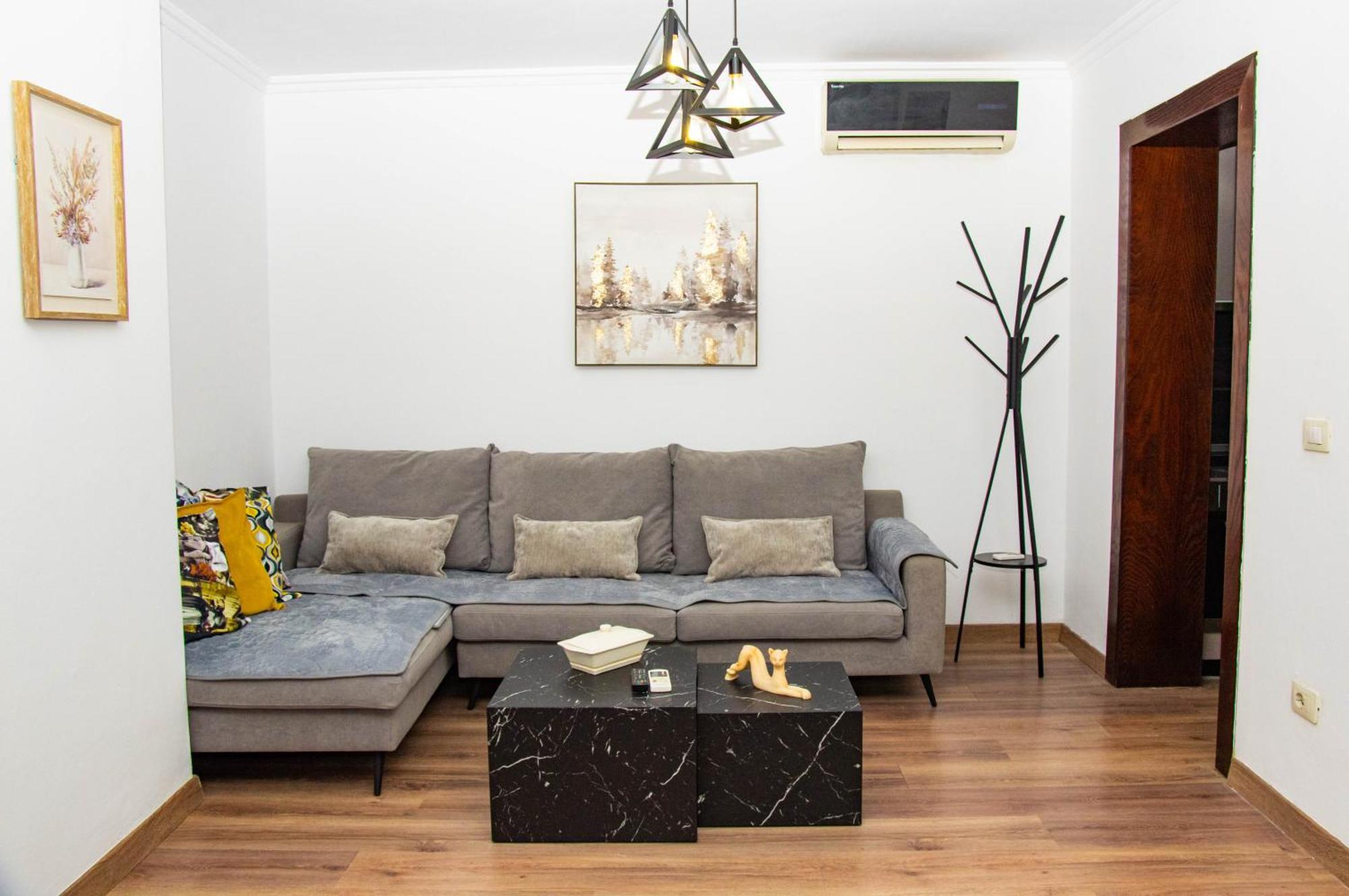 Lucas Central Relaxing House Tiranë Eksteriør bilde