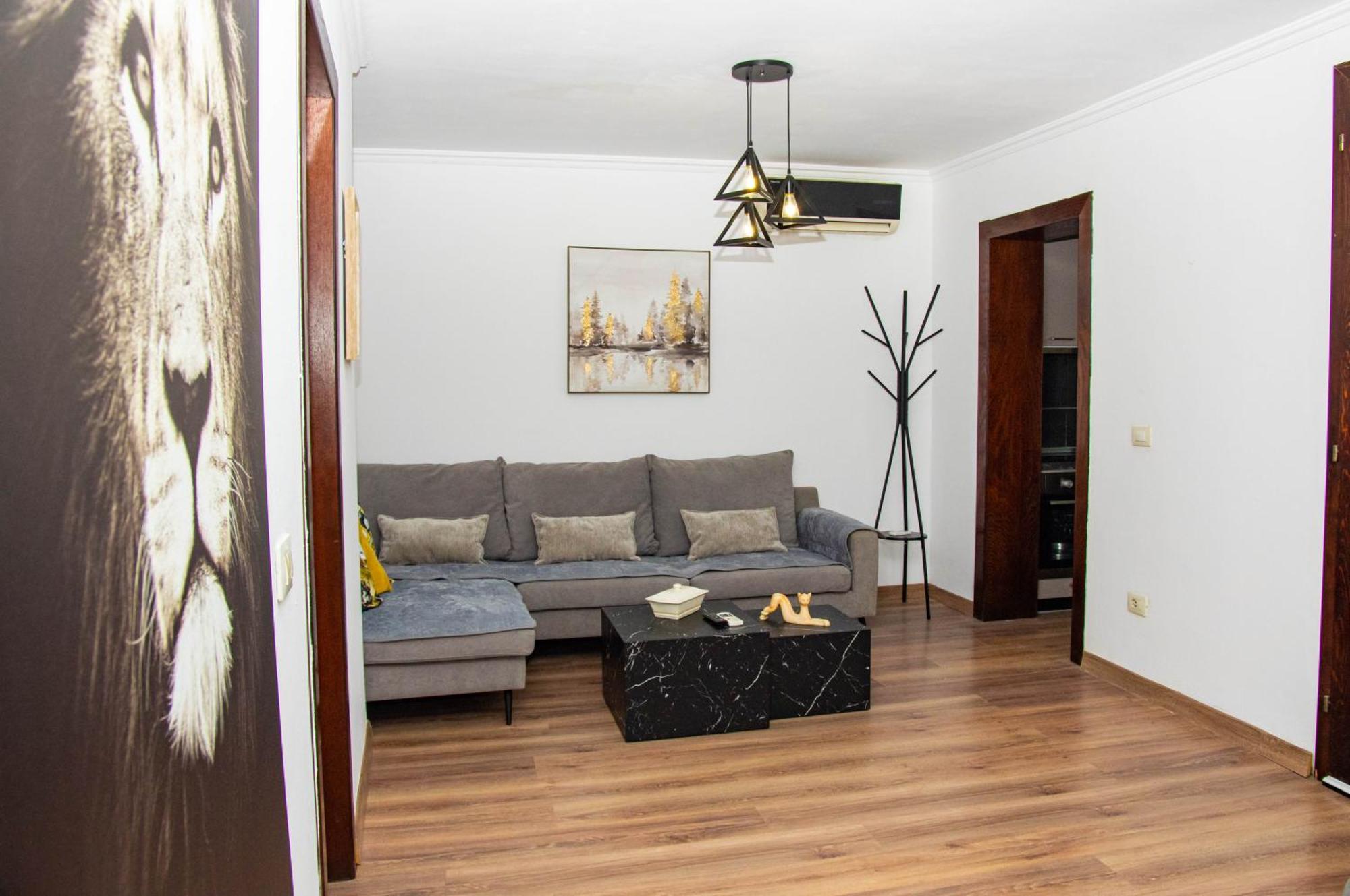 Lucas Central Relaxing House Tiranë Eksteriør bilde